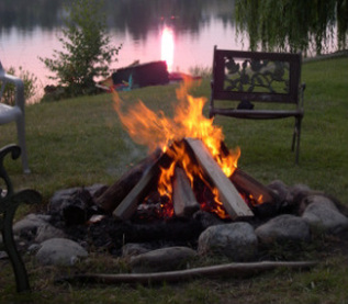Rental Cabin Fire Pit